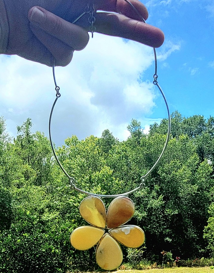 Dazzling Large Flower Natural Baltic Butterscotch Amber .925 Sterling Silver handcrafted necklace - photo 1